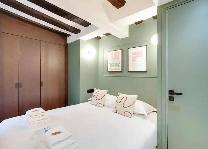 Amazing 6p/2br - Bastille